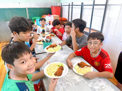 BẾP NHÀ TTC – GỬI YÊU THƯƠNG, TRAO HẠNH PHÚC