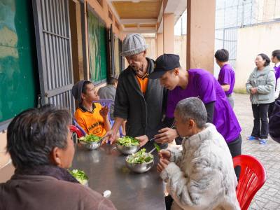 BẾP NHÀ TTC – GỬI YÊU THƯƠNG, TRAO HẠNH PHÚC