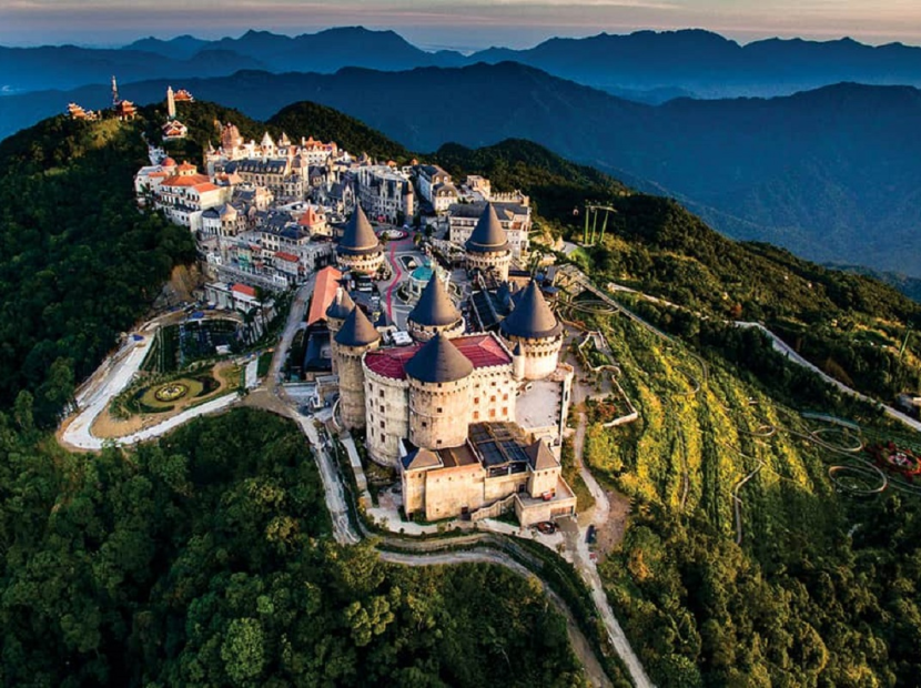 HÀNH TRÌNH DI SẢN MIỀN TRUNG | ĐÀ NẴNG – HỘI AN – QUẢNG BÌNH – HUẾ