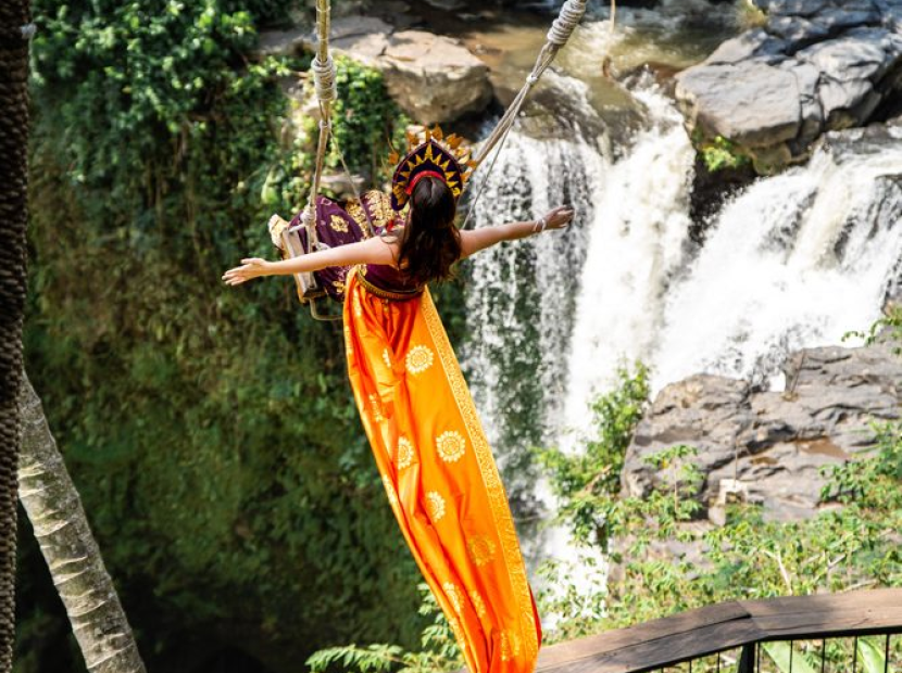 DU XUÂN BALI | TANAH LOT - TAMPAK SIRING - DTUKAK - ĐẢO RÙA - ULUWATU