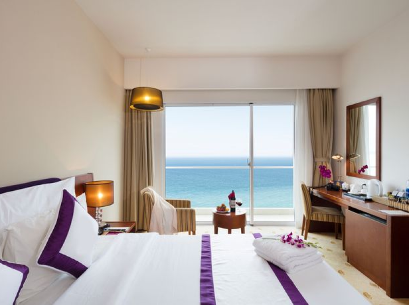 JUNIOR DELUXE OCEAN VIEW