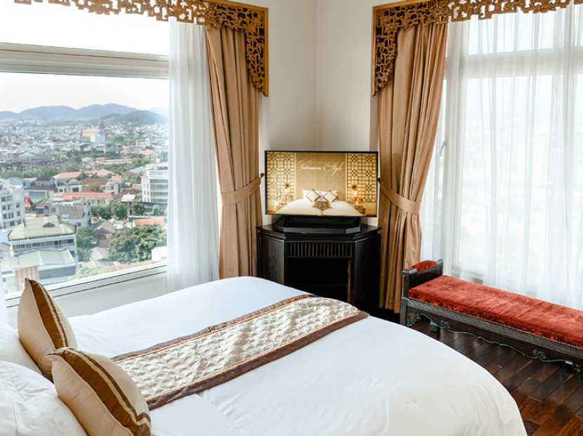 JUNIOR SUITE CITY VIEW