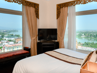 JUNIOR SUITE RIVER VIEW